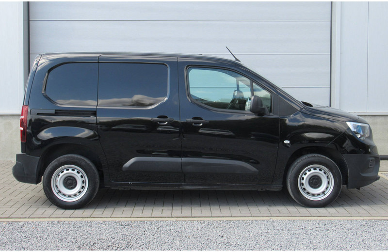 Opel Combo 1.5 D - فان: صورة 2 Opel Combo 1.5 D - فان: صورة 2