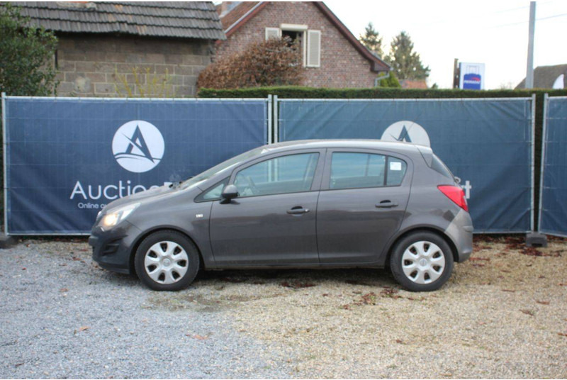 Opel Corsa - سيدان: صورة 2 Opel Corsa - سيدان: صورة 2