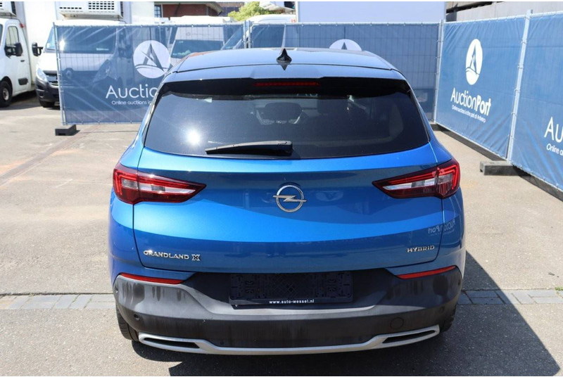 Opel Grandland X innovation - سيارة دفع رباعي: صورة 5 Opel Grandland X innovation - سيارة دفع رباعي: صورة 5