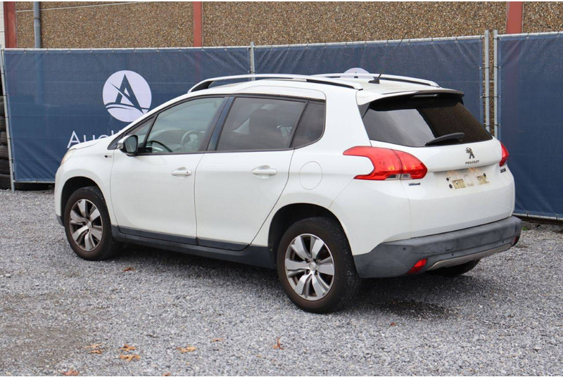 Peugeot 2008 - سيدان: صورة 4 Peugeot 2008 - سيدان: صورة 4