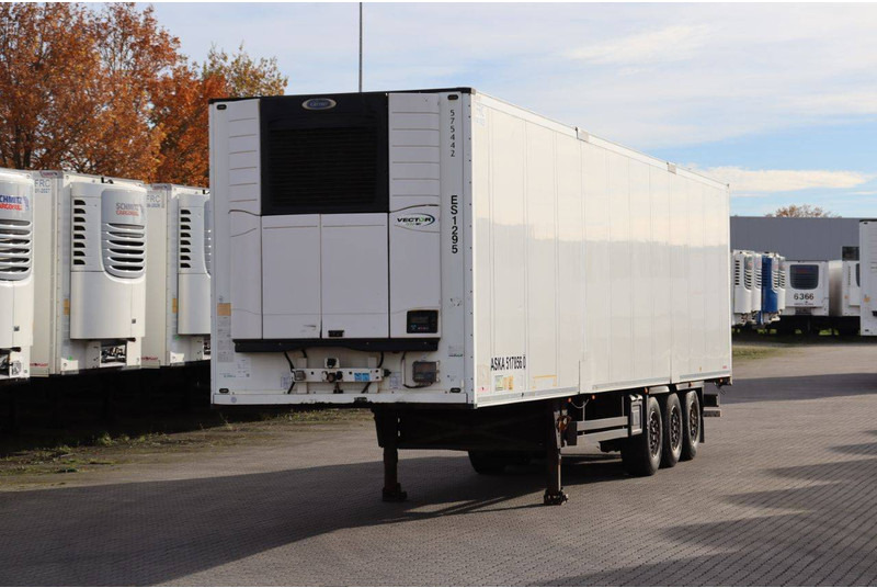 Schmitz Cargobull SCB*S3B - نصف مقطورة مُبرِّدة: صورة 1 Schmitz Cargobull SCB*S3B - نصف مقطورة مُبرِّدة: صورة 1