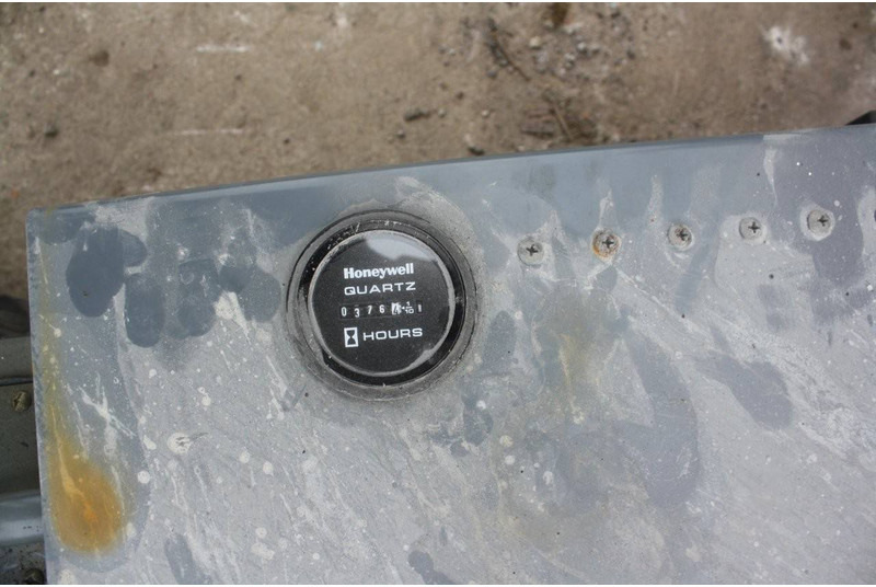 رافعة هيدروليكية مقصية Skyjack SJ 3219: صورة 10