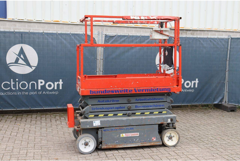Skyjack SJ III 3219 - رافعة هيدروليكية مقصية: صورة 1 Skyjack SJ III 3219 - رافعة هيدروليكية مقصية: صورة 1