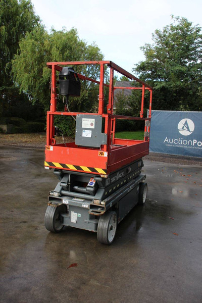 Skyjack SJ3220 - رافعة هيدروليكية مقصية: صورة 5 Skyjack SJ3220 - رافعة هيدروليكية مقصية: صورة 5