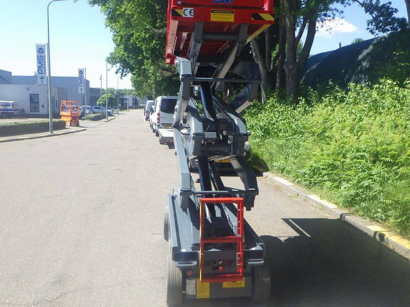 رافعة هيدروليكية مقصية Skyjack SJ3226: صورة 9
