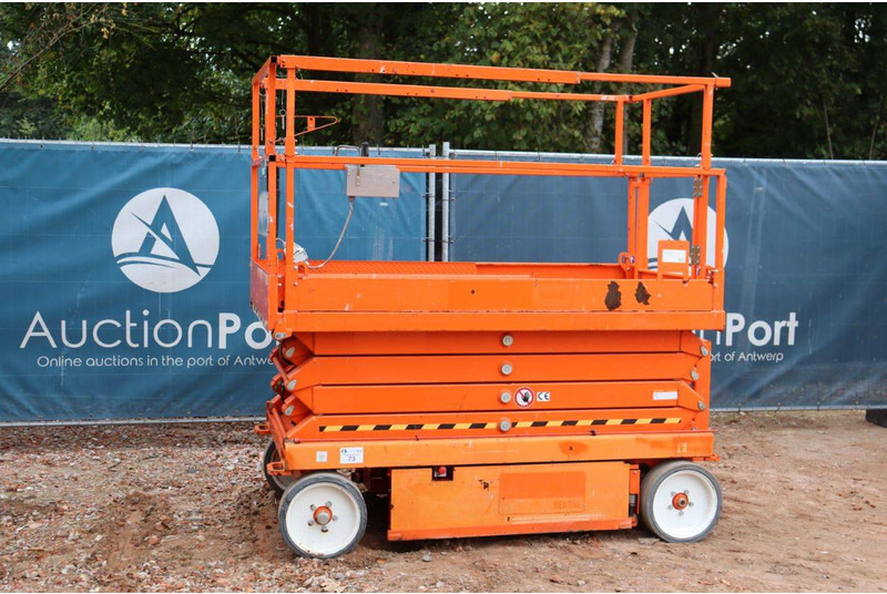 Skyjack SJ4626 - رافعة هيدروليكية مقصية: صورة 1 Skyjack SJ4626 - رافعة هيدروليكية مقصية: صورة 1