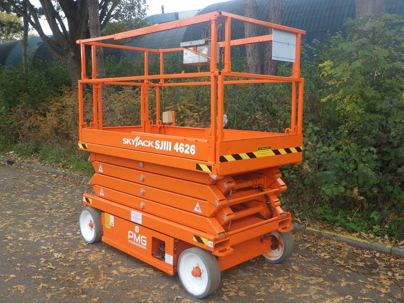 Skyjack SJ4626 - رافعة هيدروليكية مقصية: صورة 2 Skyjack SJ4626 - رافعة هيدروليكية مقصية: صورة 2