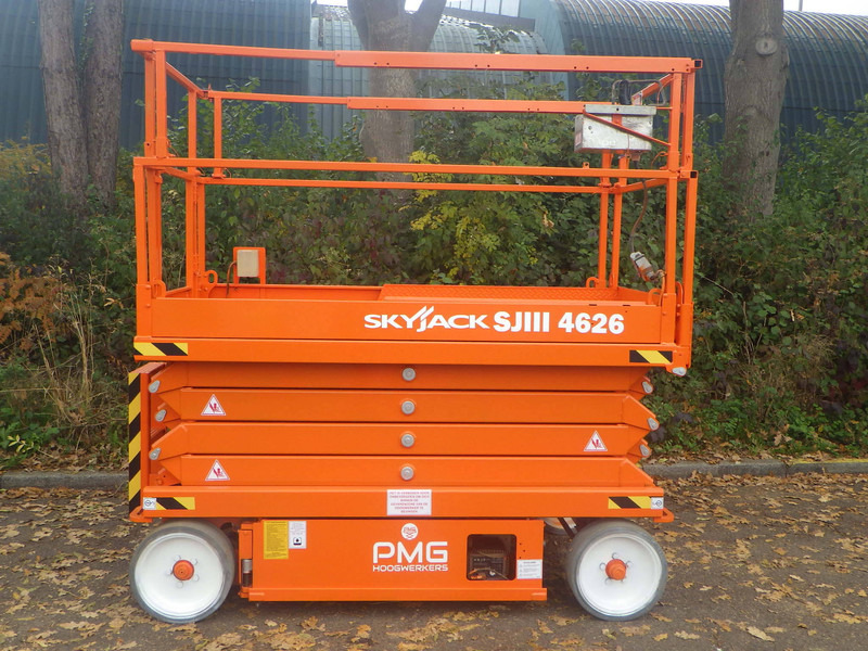 Skyjack SJ4626 - رافعة هيدروليكية مقصية: صورة 1 Skyjack SJ4626 - رافعة هيدروليكية مقصية: صورة 1
