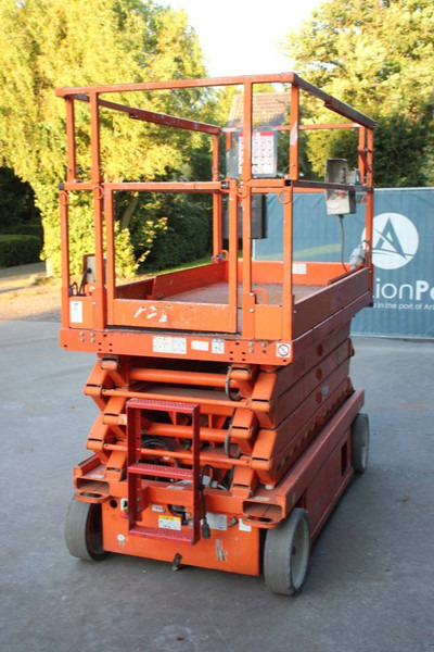 Skyjack SJ4632 - رافعة هيدروليكية مقصية: صورة 5 Skyjack SJ4632 - رافعة هيدروليكية مقصية: صورة 5
