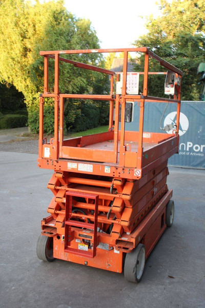 Skyjack SJ4632 - رافعة هيدروليكية مقصية: صورة 5 Skyjack SJ4632 - رافعة هيدروليكية مقصية: صورة 5