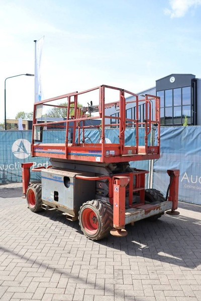 Skyjack SJ6832RT - رافعة هيدروليكية مقصية: صورة 3 Skyjack SJ6832RT - رافعة هيدروليكية مقصية: صورة 3