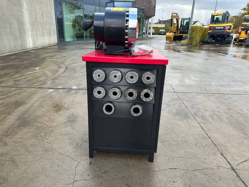 Stahlwerk SW-51 - بطارية: صورة 2 Stahlwerk SW-51 - بطارية: صورة 2