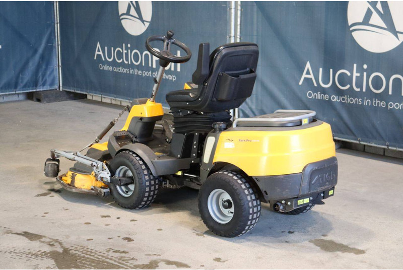 Stiga Park Pro 540 IX - جزازة أعشاب الحدائق: صورة 3 Stiga Park Pro 540 IX - جزازة أعشاب الحدائق: صورة 3