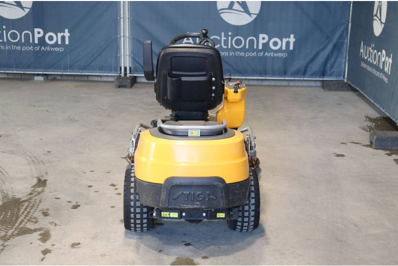 Stiga Park Pro 540 IX - جزازة أعشاب الحدائق: صورة 4 Stiga Park Pro 540 IX - جزازة أعشاب الحدائق: صورة 4