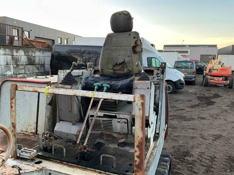 Takeuchi TB045 - حفار زحاف: صورة 5 Takeuchi TB045 - حفار زحاف: صورة 5