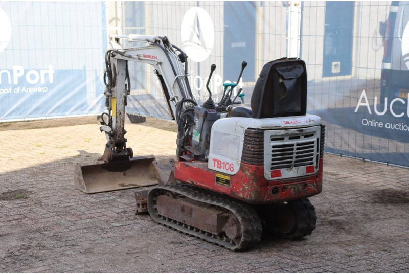 Takeuchi TB108 - حفارة مُصَّغرة: صورة 4 Takeuchi TB108 - حفارة مُصَّغرة: صورة 4