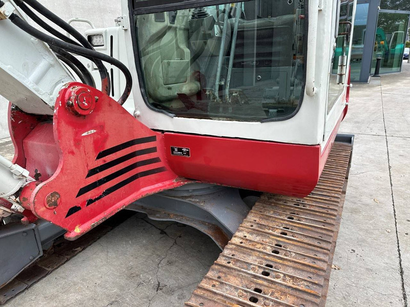 حفار زحاف Takeuchi TB160C: صورة 13