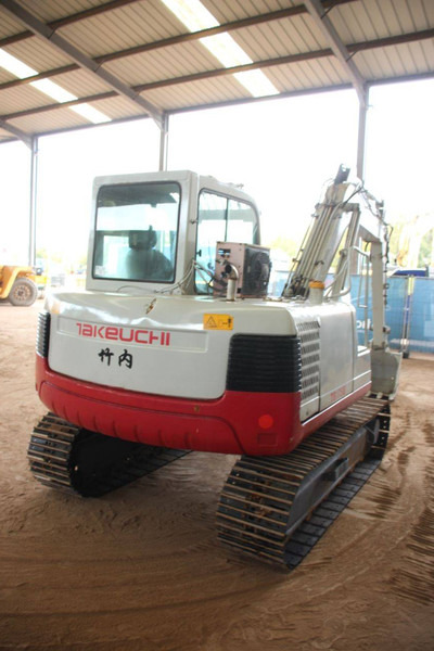 Takeuchi TB175C - حفار زحاف: صورة 5 Takeuchi TB175C - حفار زحاف: صورة 5