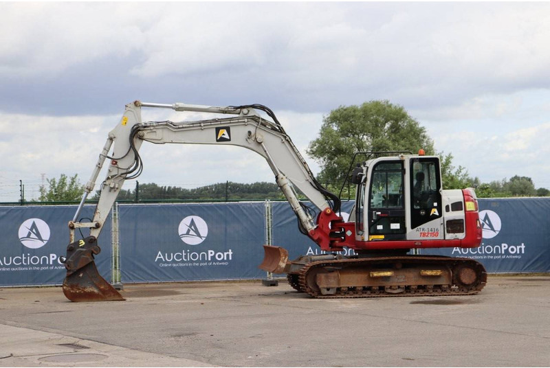 Takeuchi TB2150 - حفار زحاف: صورة 1 Takeuchi TB2150 - حفار زحاف: صورة 1