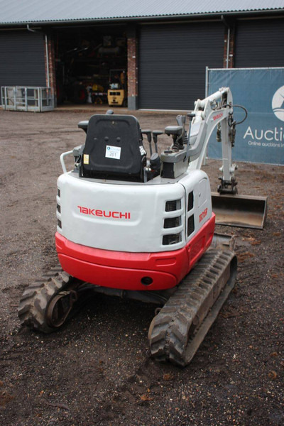 Takeuchi TB215R - حفارة مُصَّغرة: صورة 5 Takeuchi TB215R - حفارة مُصَّغرة: صورة 5