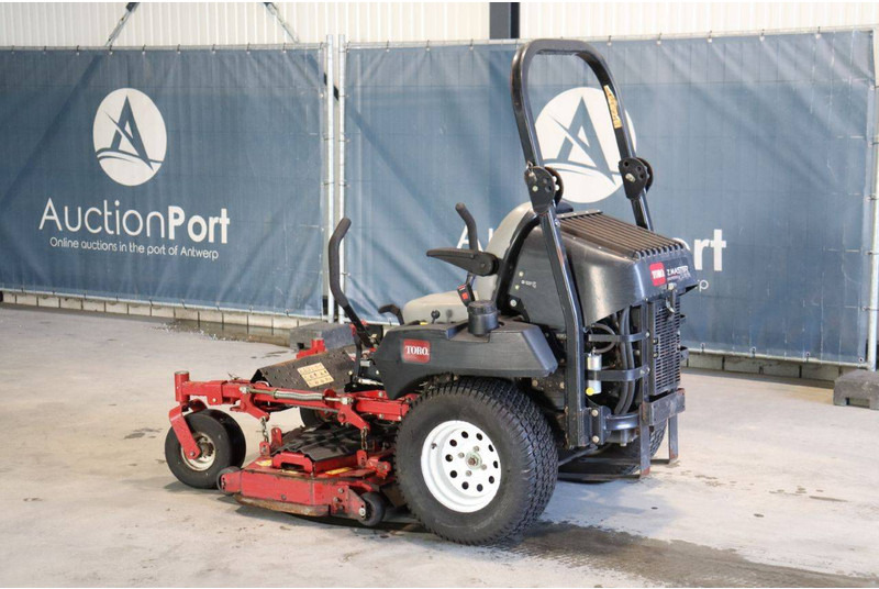 Toro Z Master Professional 7000 series - جزازة أعشاب الحدائق: صورة 3 Toro Z Master Professional 7000 series - جزازة أعشاب الحدائق: صورة 3