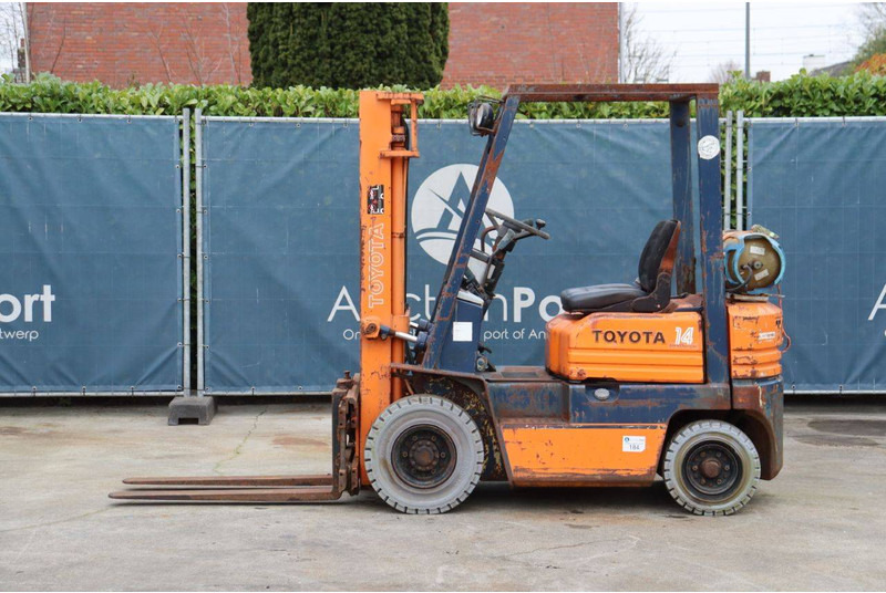 Toyota 42-5FG14 - رافعة شوكية تعمل بالغاز: صورة 2 Toyota 42-5FG14 - رافعة شوكية تعمل بالغاز: صورة 2