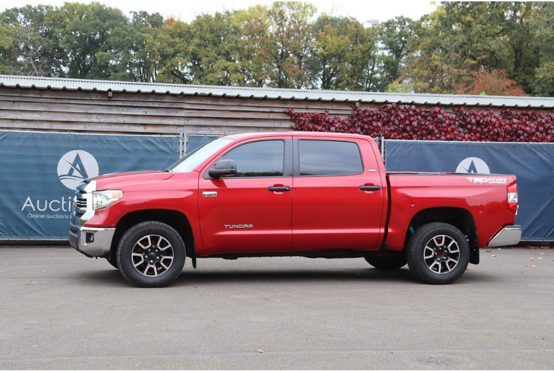 Toyota tundra SR5 - سيارة: صورة 1 Toyota tundra SR5 - سيارة: صورة 1