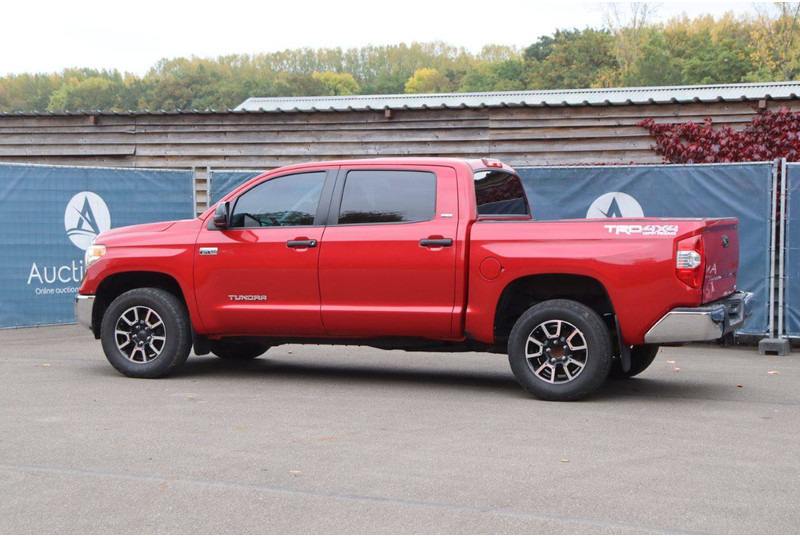 Toyota tundra SR5 - سيارة: صورة 3 Toyota tundra SR5 - سيارة: صورة 3