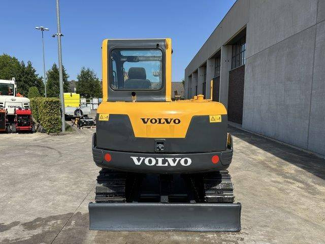 Volvo EC55B - حفار زحاف: صورة 5 Volvo EC55B - حفار زحاف: صورة 5