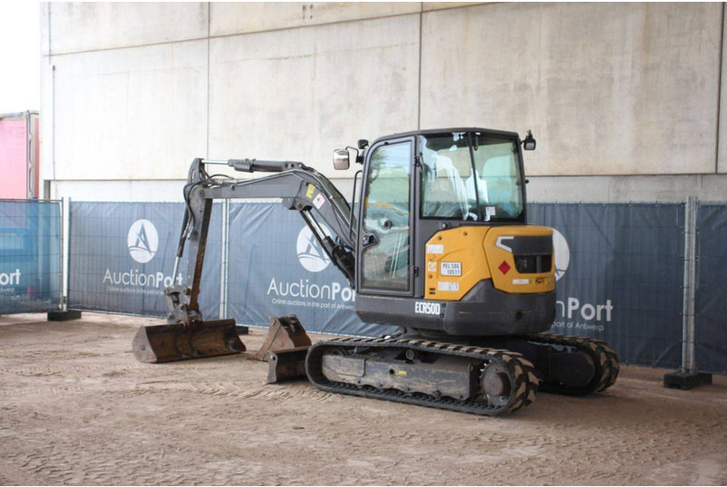 Volvo ECR50D - حفار زحاف: صورة 3 Volvo ECR50D - حفار زحاف: صورة 3