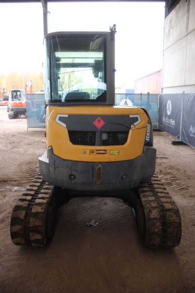 Volvo ECR50D - حفار زحاف: صورة 4 Volvo ECR50D - حفار زحاف: صورة 4