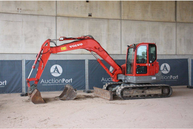 Volvo ECR88D - حفار زحاف: صورة 1 Volvo ECR88D - حفار زحاف: صورة 1