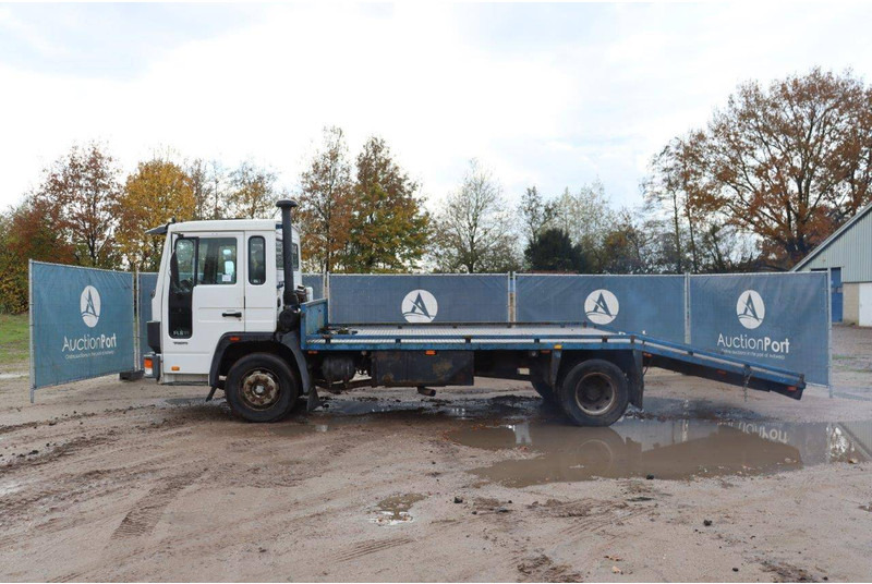 Volvo FL 613 - شاحنات مسطحة: صورة 2 Volvo FL 613 - شاحنات مسطحة: صورة 2