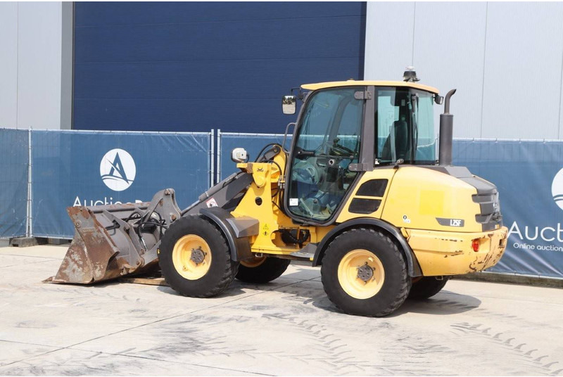 Volvo L25F - اللودر بعجل: صورة 3 Volvo L25F - اللودر بعجل: صورة 3