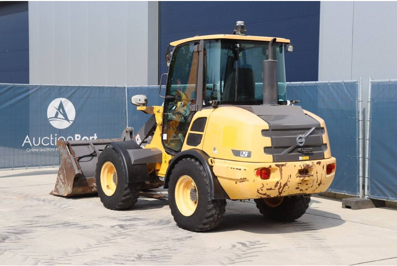 Volvo L25F - اللودر بعجل: صورة 4 Volvo L25F - اللودر بعجل: صورة 4