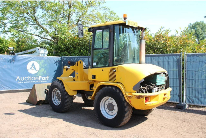 Volvo L30B-Z/X - اللودر بعجل: صورة 3 Volvo L30B-Z/X - اللودر بعجل: صورة 3