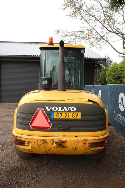 Volvo L45TP - اللودر بعجل: صورة 4 Volvo L45TP - اللودر بعجل: صورة 4