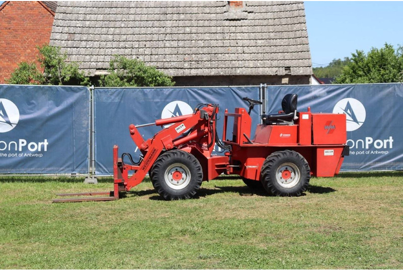 Weidemann 3002 D/M - اللودر بعجل: صورة 1 Weidemann 3002 D/M - اللودر بعجل: صورة 1
