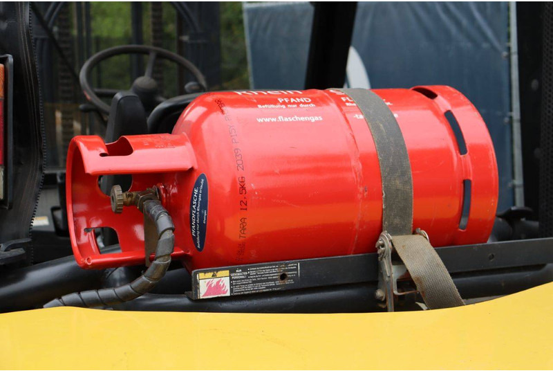 رافعة شوكية تعمل بالغاز Yale GLP55MJ: صورة 16