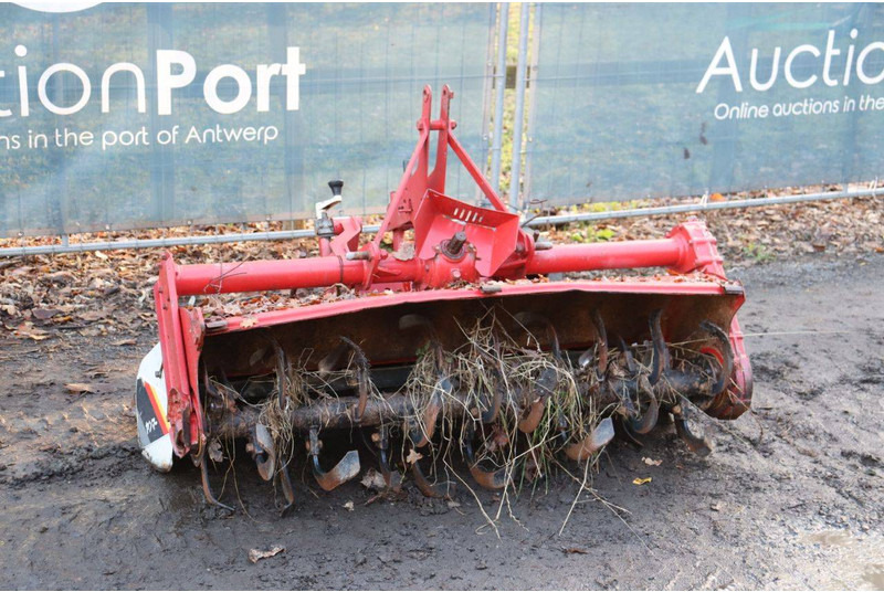 Yanmar RSB 1403 - مسلفة القوة: صورة 1 Yanmar RSB 1403 - مسلفة القوة: صورة 1