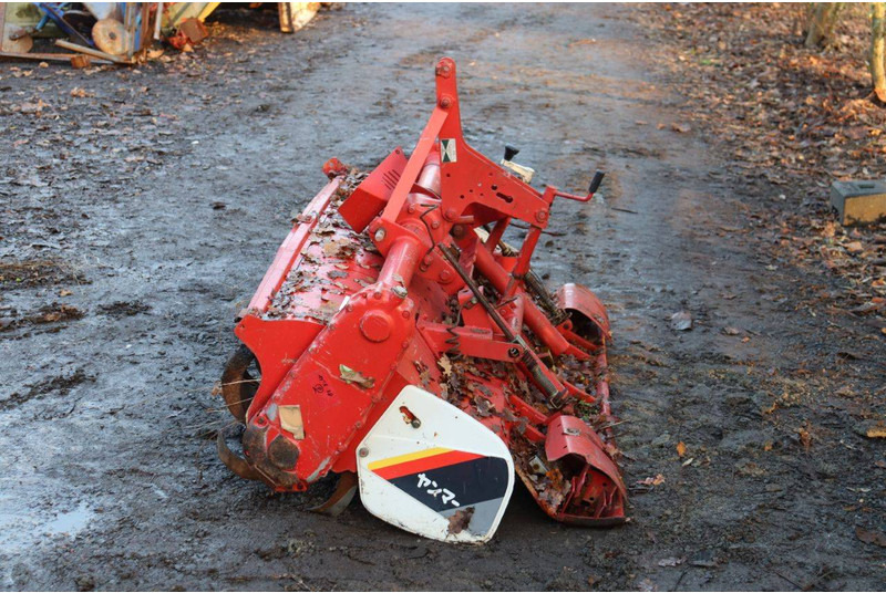 Yanmar RSB 1403 - مسلفة القوة: صورة 5 Yanmar RSB 1403 - مسلفة القوة: صورة 5