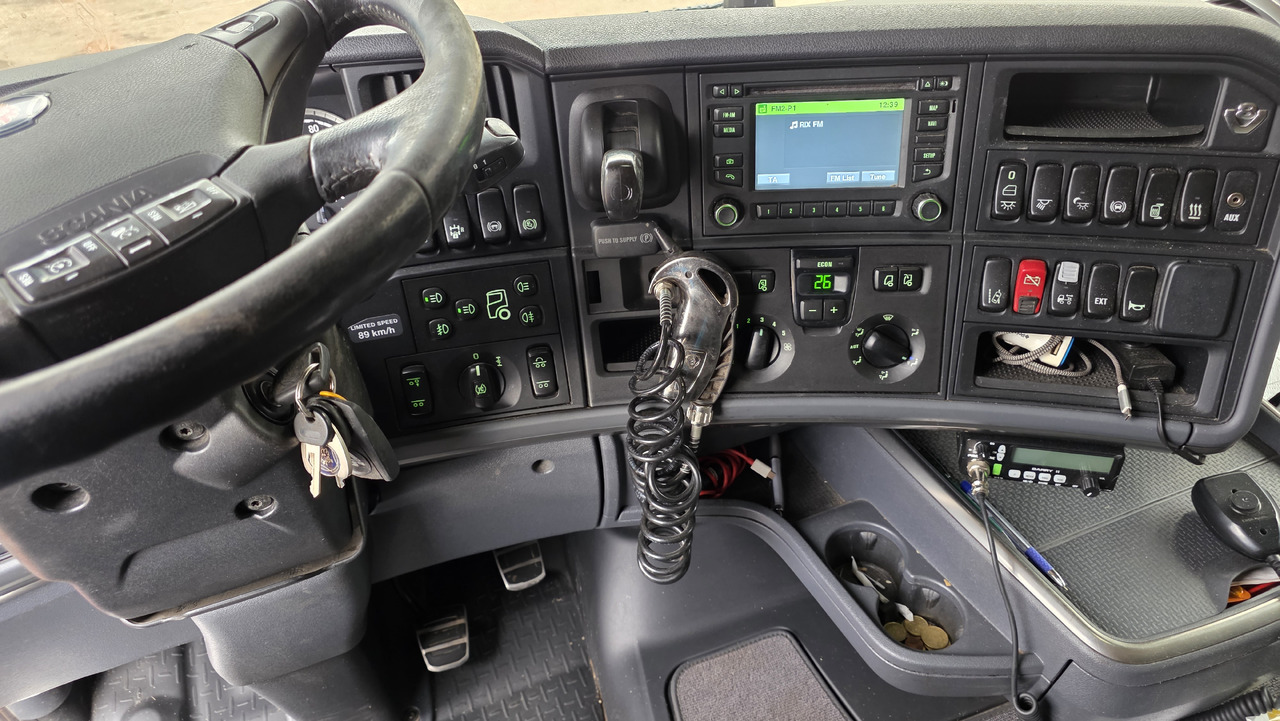 وحدة جر SCANIA R520: صورة 32