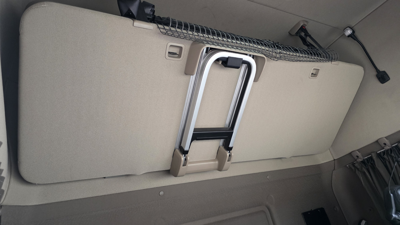 وحدة جر SCANIA R520: صورة 26