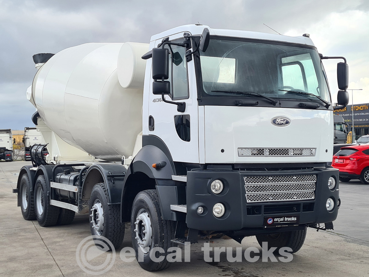 FORD Ford 2015 4136/ EURO 5 - AC-NEW ENGINE-CONCRETE MIXER - شاحنة قلاب: صورة 3 FORD Ford 2015 4136/ EURO 5 - AC-NEW ENGINE-CONCRETE MIXER - شاحنة قلاب: صورة 3