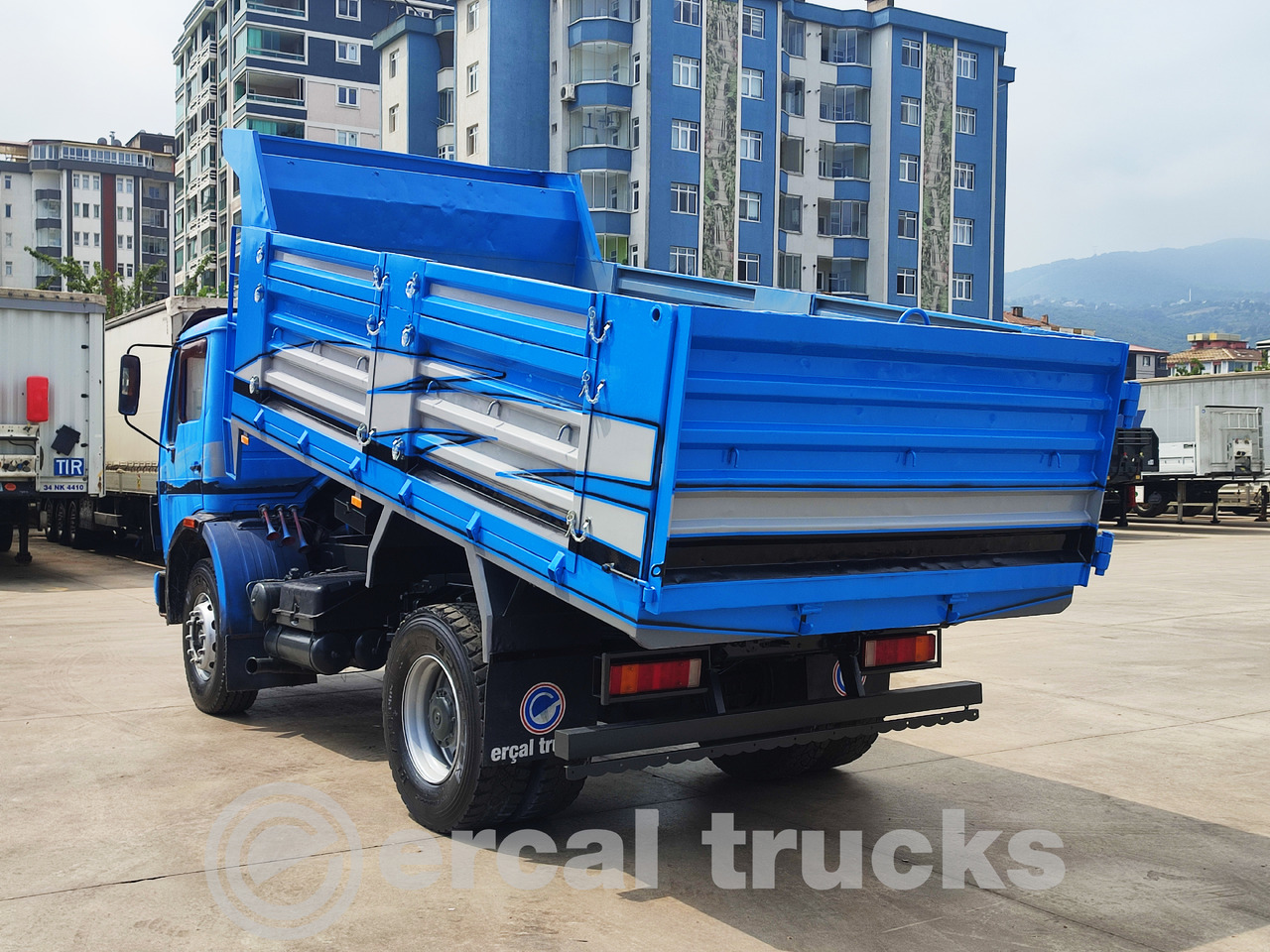 MERCEDES-BENZ 1998 AXOR 1821 - 4X2 - TİPPER TRUCK - شاحنة قلاب: صورة 4 MERCEDES-BENZ 1998 AXOR 1821 - 4X2 - TİPPER TRUCK - شاحنة قلاب: صورة 4