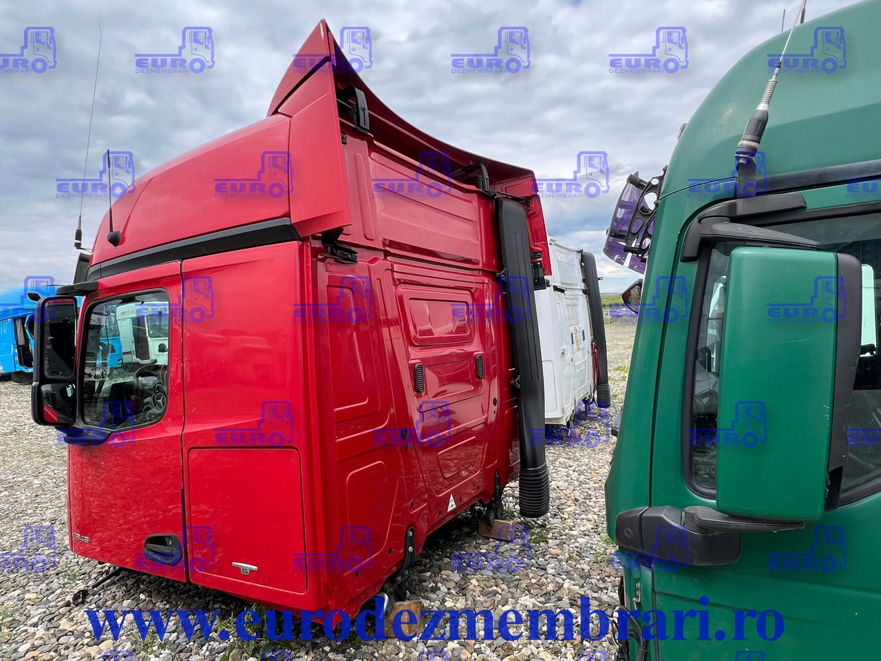 CABINA BIGSPACE MERCEDES ACTROS MP4 - كابينة - شاحنة: صورة 5 CABINA BIGSPACE MERCEDES ACTROS MP4 - كابينة - شاحنة: صورة 5