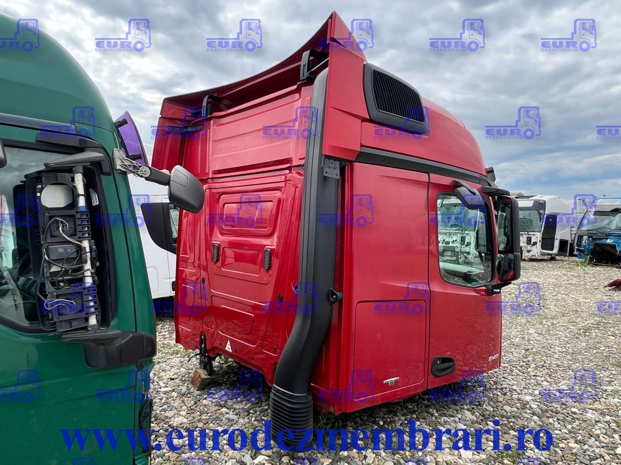 CABINA BIGSPACE MERCEDES ACTROS MP4 - كابينة - شاحنة: صورة 4 CABINA BIGSPACE MERCEDES ACTROS MP4 - كابينة - شاحنة: صورة 4