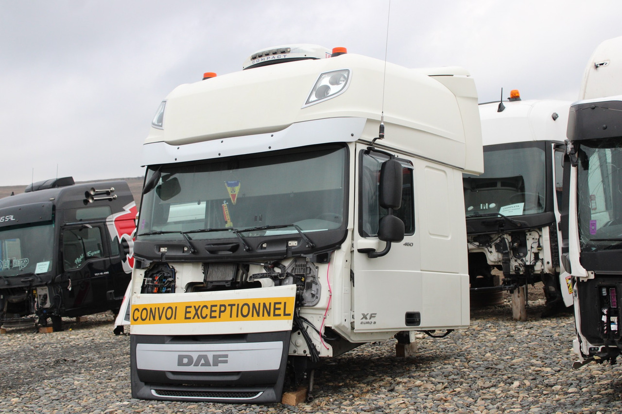 CABINA DAF XF106 SUPER SPACE CAB - كابينة - شاحنة: صورة 2 CABINA DAF XF106 SUPER SPACE CAB - كابينة - شاحنة: صورة 2