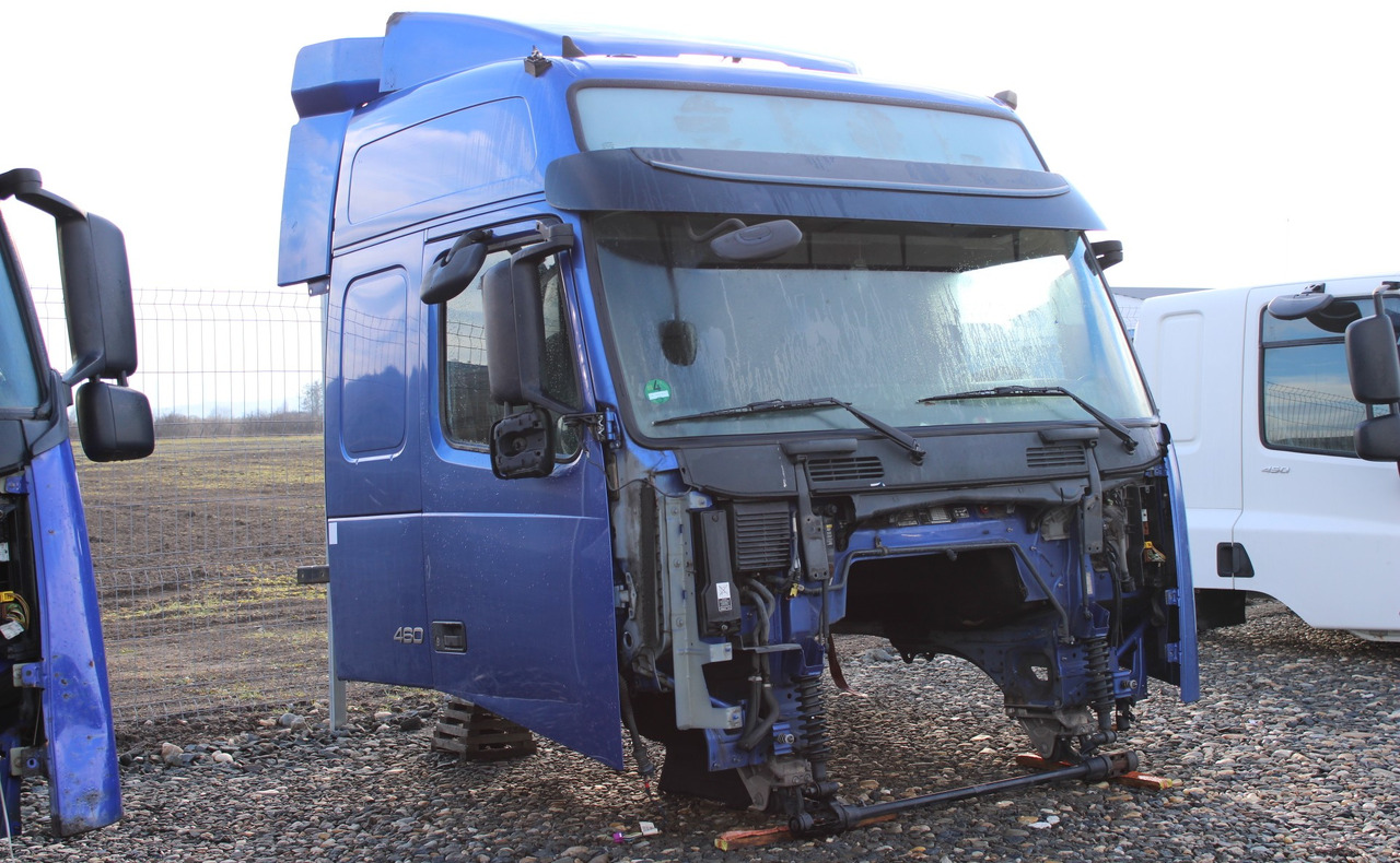 CABINA VOLVO FH13 GLOBETROTTER L2H2 - كابينة - شاحنة: صورة 3 CABINA VOLVO FH13 GLOBETROTTER L2H2 - كابينة - شاحنة: صورة 3
