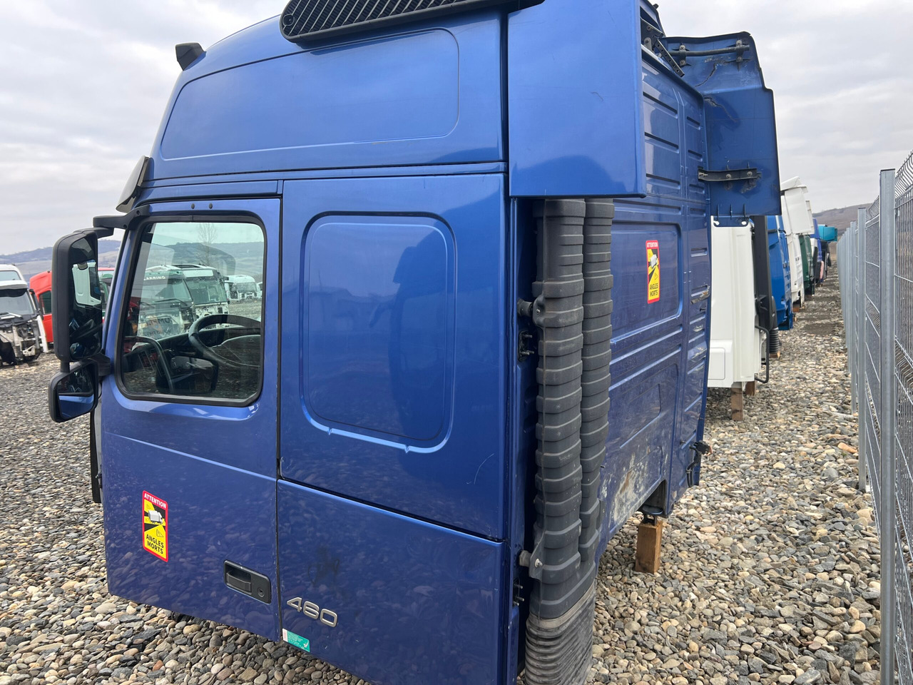 CABINA VOLVO FH13 GLOBETROTTER L2H2 - كابينة - شاحنة: صورة 5 CABINA VOLVO FH13 GLOBETROTTER L2H2 - كابينة - شاحنة: صورة 5